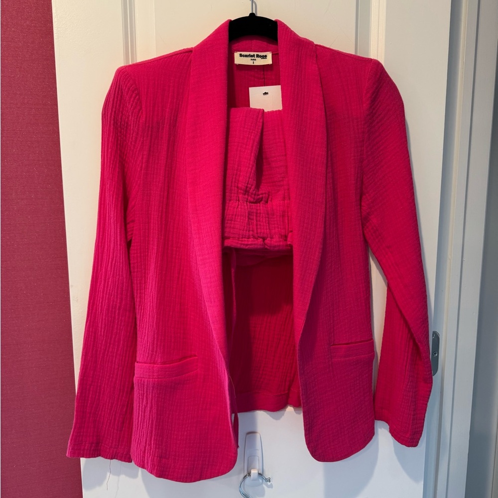 Scarlet Roos blazer and shorts